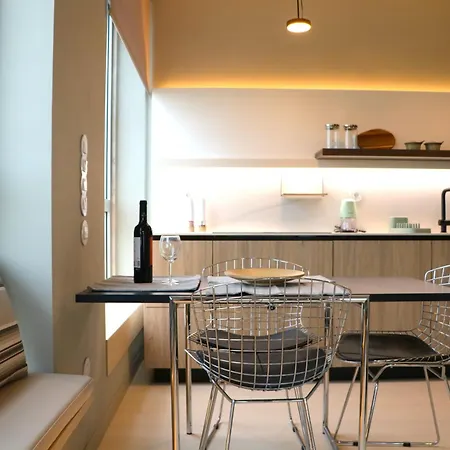 Besthomestay-lisbon ליסבון