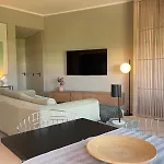 Besthomestay-lisbon ליסבון